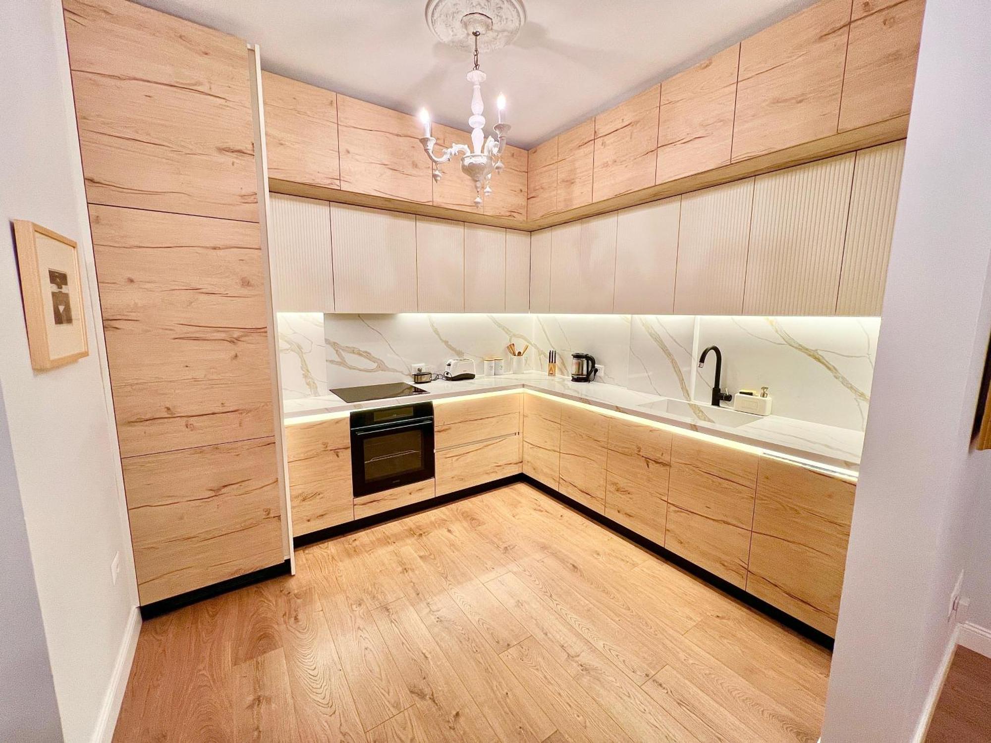 City Center Apartment Тирана Экстерьер фото